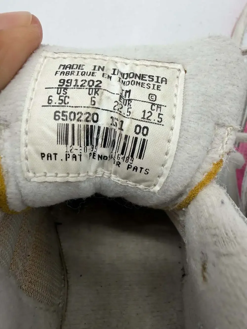 Vintage Nike Toddler Girls White and Pink Lace-Up Athletic Sneakers 6.5c 1999